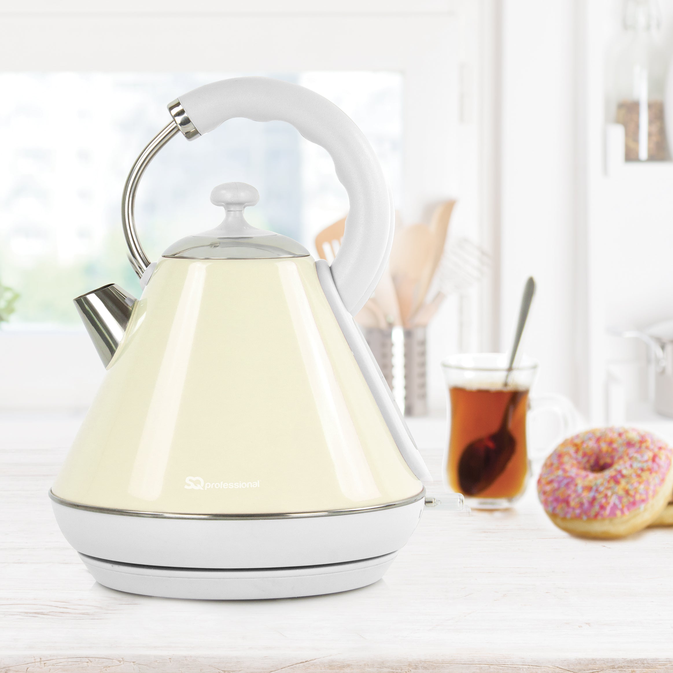 Electric Legacy Kettle - DAINTY - Chantilly